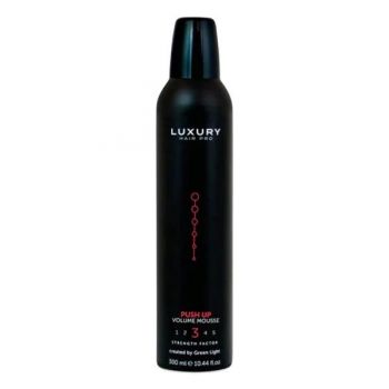 Spuma de Par pentru - Push Up Volume Mousse Luxury Hair Pro, Factor de Fixare 3, Green Light, 300 ml