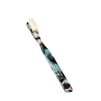 Tooth brushes–regular nylon