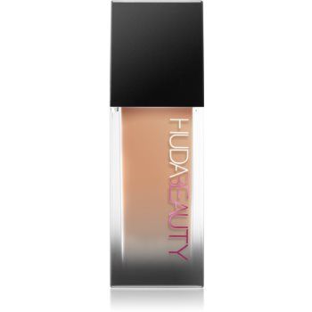 Huda Beauty Faux Filter Foundation machiaj persistent