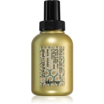 Davines More Inside Sea Salt Spray spray cu sare cu efect de plajă