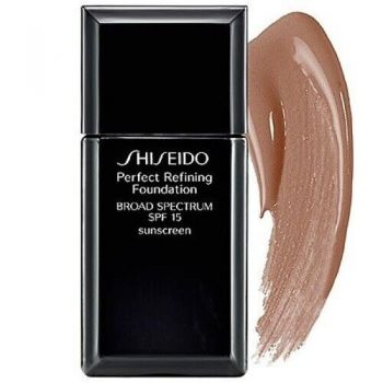 Fond de tren Shiseido Perfect Refining Foundation Spf15, 30Ml (Concentratie: Fond de ten, Nuanta fond de ten: D20 Rich Brown)