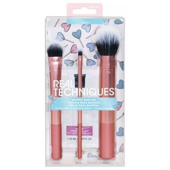 Kit 3 Pensule pentru Machiaj + Gel de Curatare pentru Pensule - Real Techniques Love IRL Brush Kit, 1 pachet