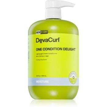 DevaCurl One Condition® Delight balsam light pentru par ondulat si cret