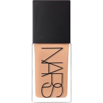 NARS Light Reflecting Foundation machiaj de stralucire pentru un look natural