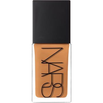 NARS Light Reflecting Foundation machiaj de stralucire pentru un look natural